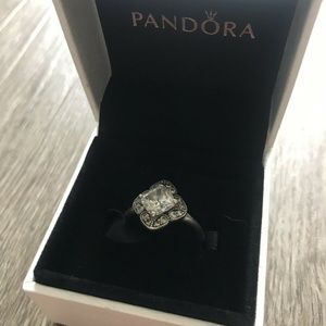 Pandora ring sz 6
